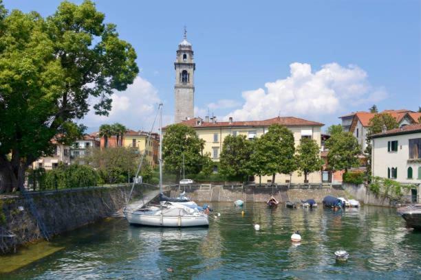 Appartamento Di Meri Verbania Exterior foto